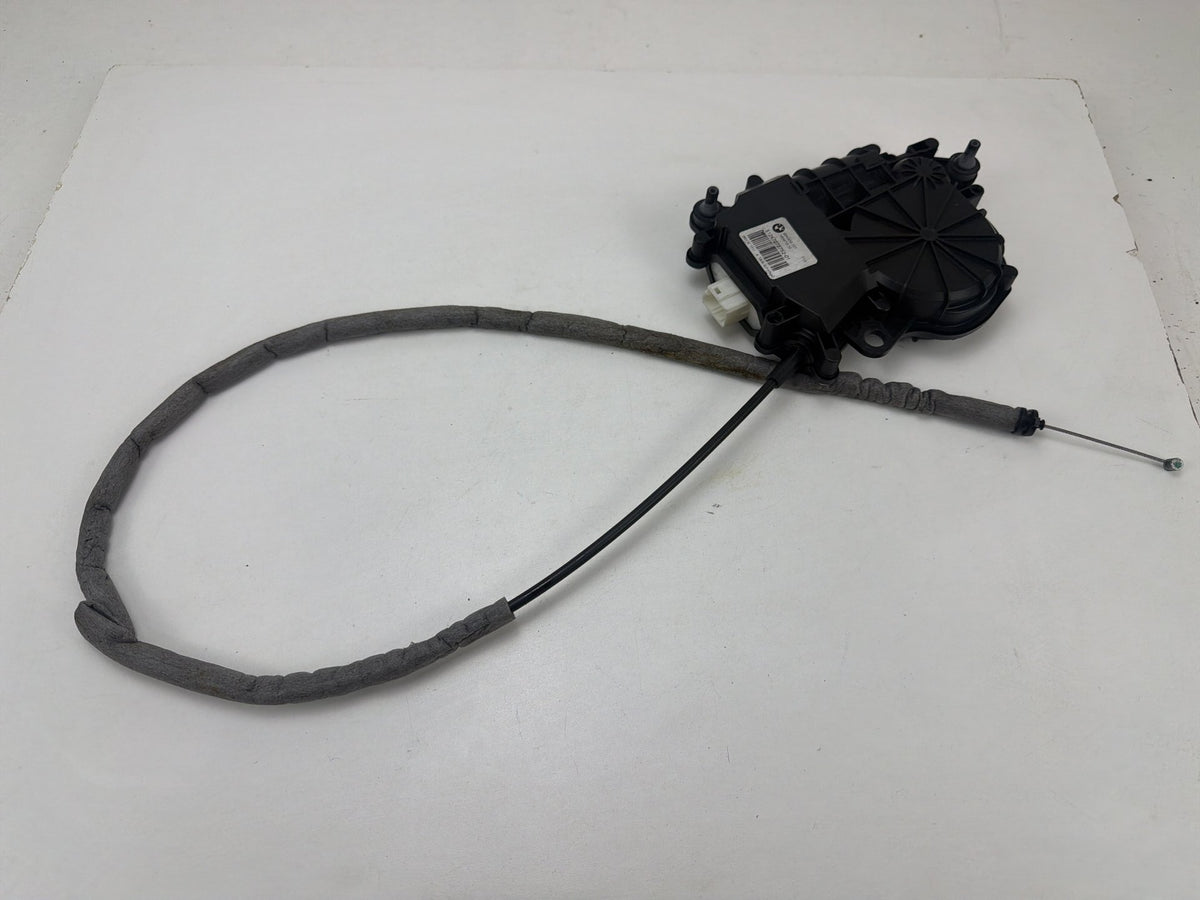 2011-2016 BMW 550i xDrive Rear Trunk Lid Power Lock Drive Actuator Motor OEM
