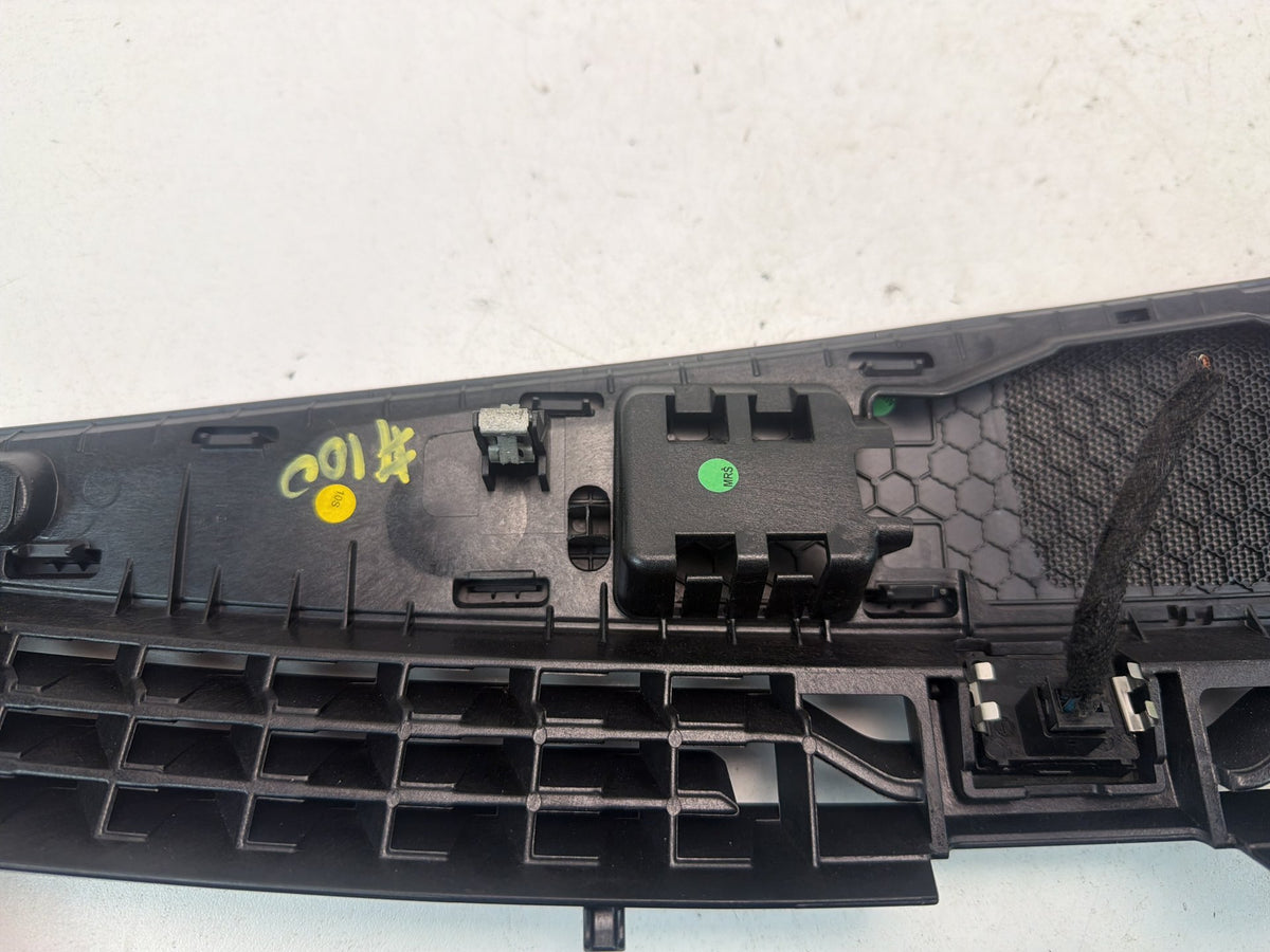 2015-2019 Audi A3 Front Dash Defrost Vent Grille 8V2819635D OEM