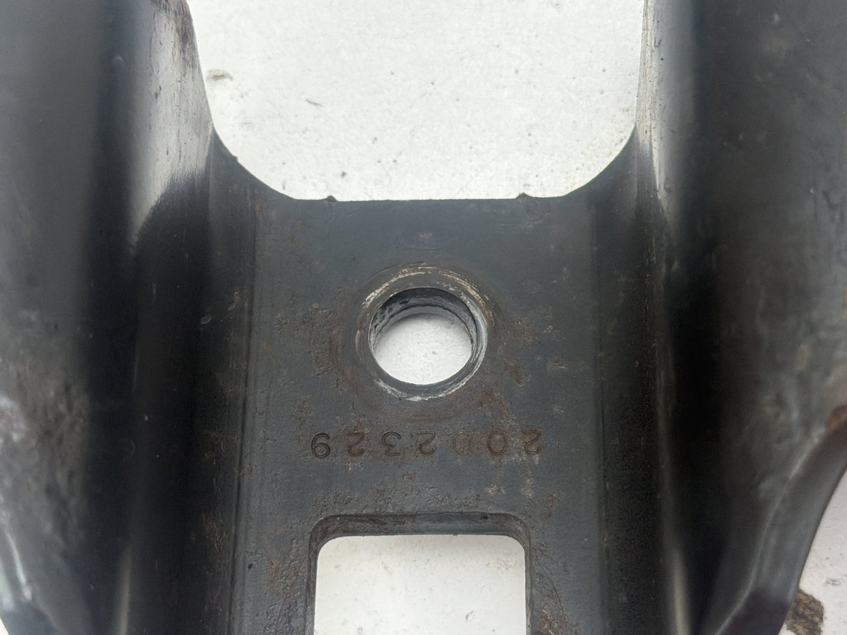 2003 Lincoln Navigator Front Left & Right Tow Hook 2002329 Set of 2 OEM