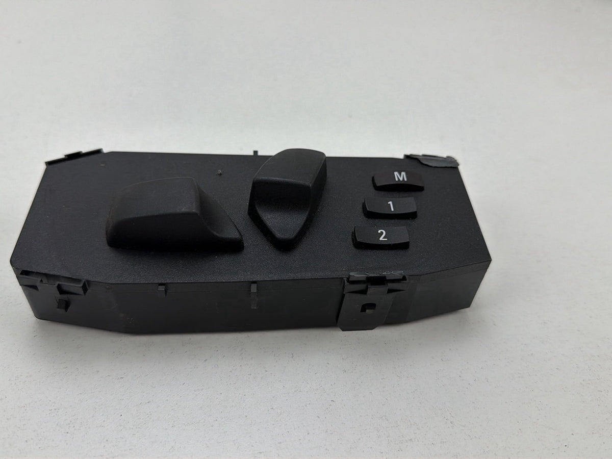 2014 BMW X1 E84 SUV Seat Belt Control Module 9275069-02 OEM