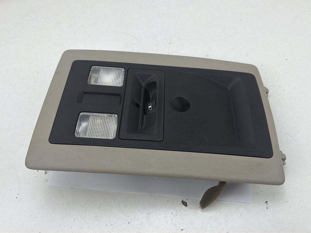 2013-2018 Ram 1500 Front Roof Overhead Console Dome Map Light 68105821AB OEM
