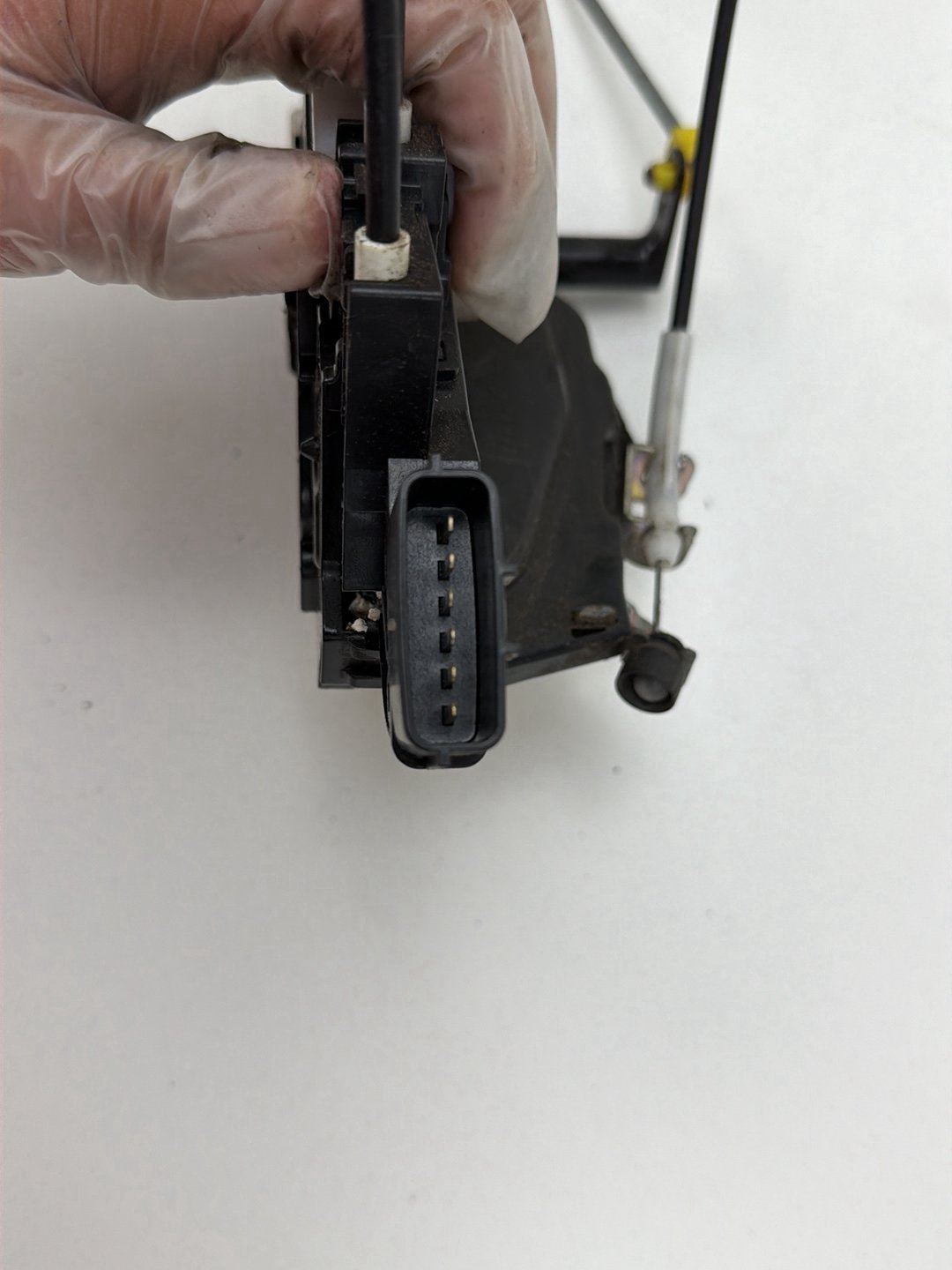 2010-2013 Infiniti G37-Front Left Door Latch Lock PN: E45-11460 OEM