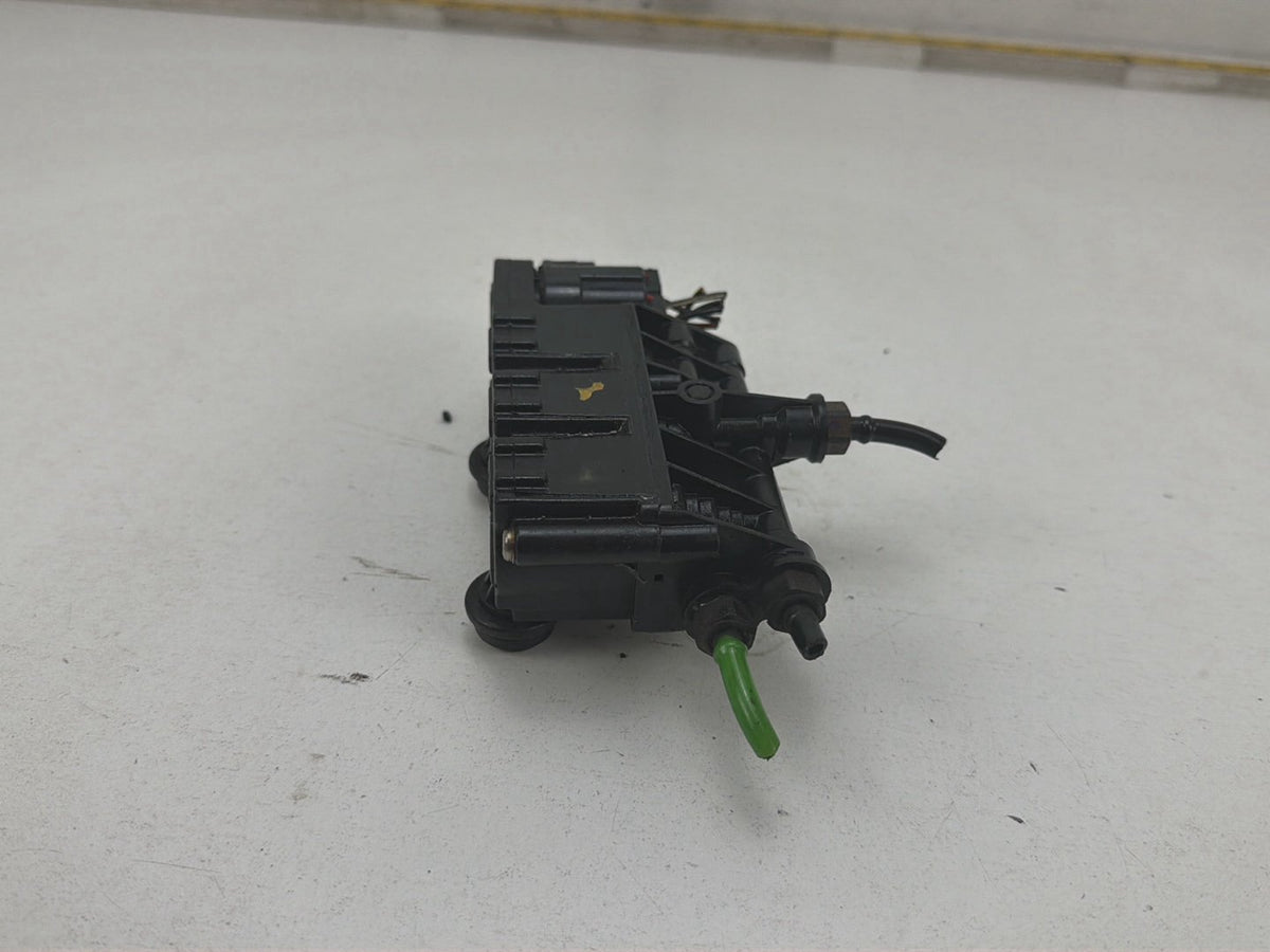 2010-2013 Land Rover Range Rover Sport Air Suspension Control Valve OEM