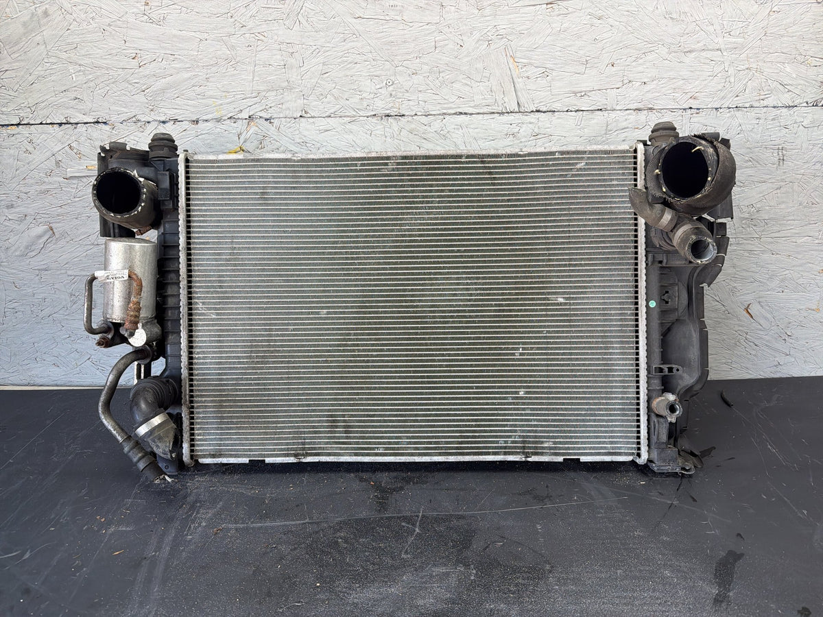 2014-2016 Volvo S60 Front Engine Radiator and Intercooler Assembly 31338236 OEM