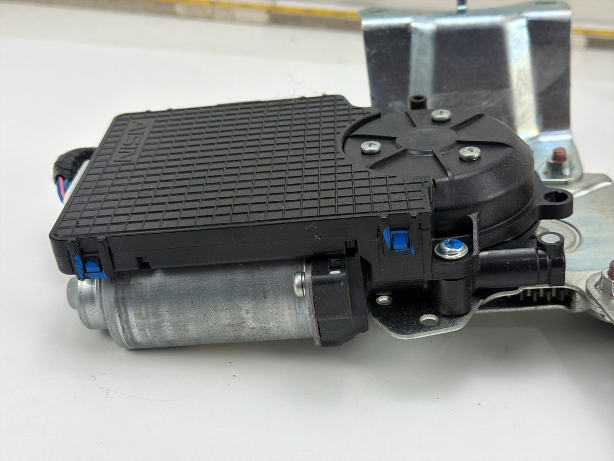 2011-2013 Infiniti QX56 Rear Trunk Lid Hatch Back Door Liftgate Actuator OEM