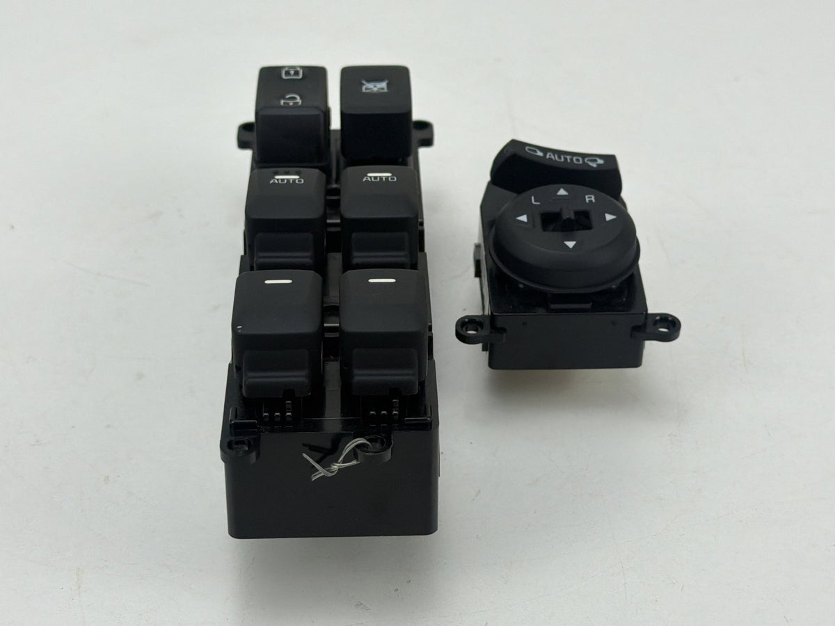 2014-2018 Kia Forte Front Left Driver Side Window Master Switch 93571-A7200 OEM