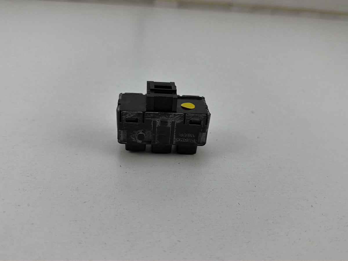 2010-2013 Infiniti G37-Left Seat Memory Switch OEM
