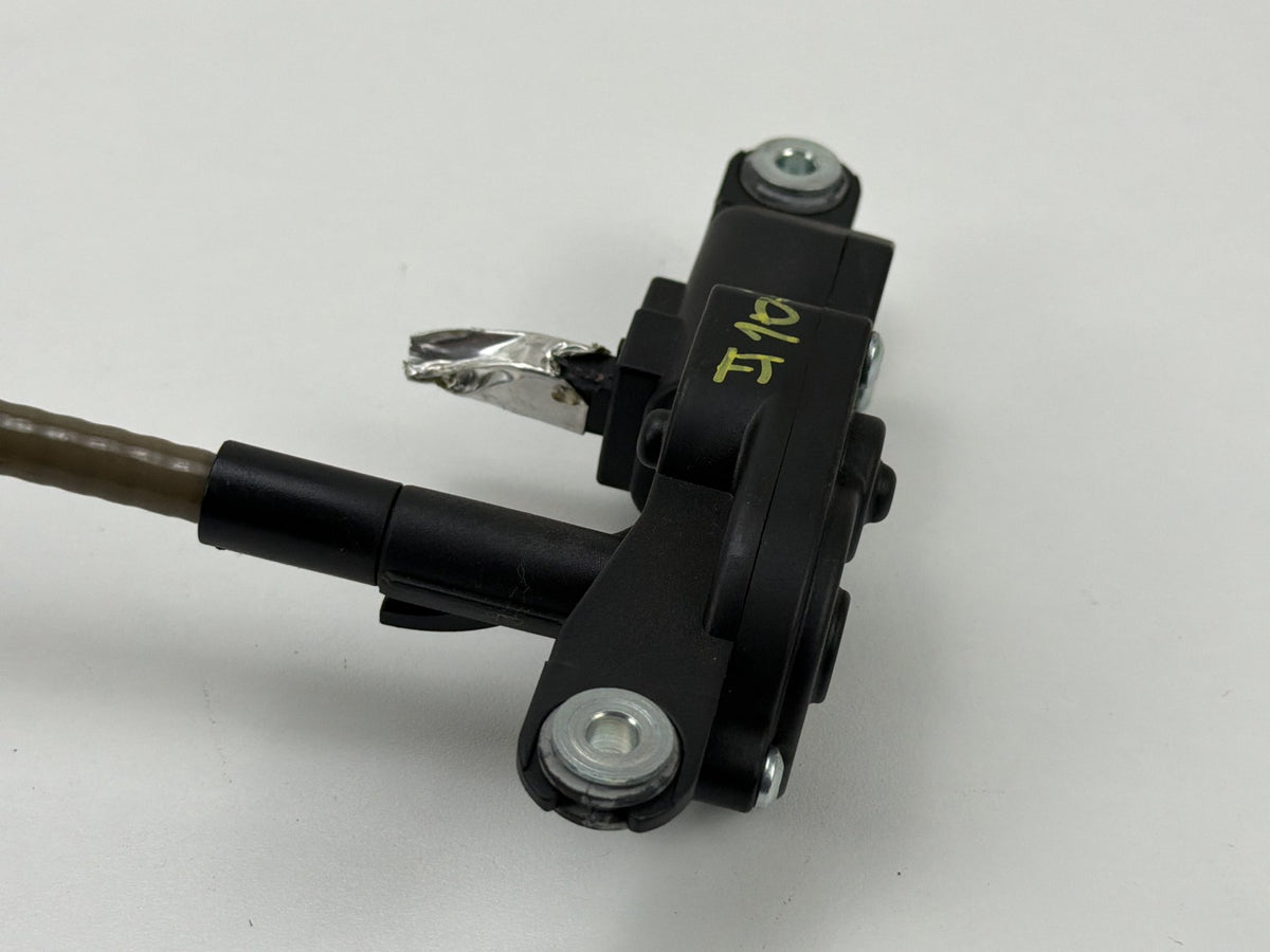 2006-2013 Mercedes-Benz R350 Rear Left Quarter Window Motor Actuator OEM