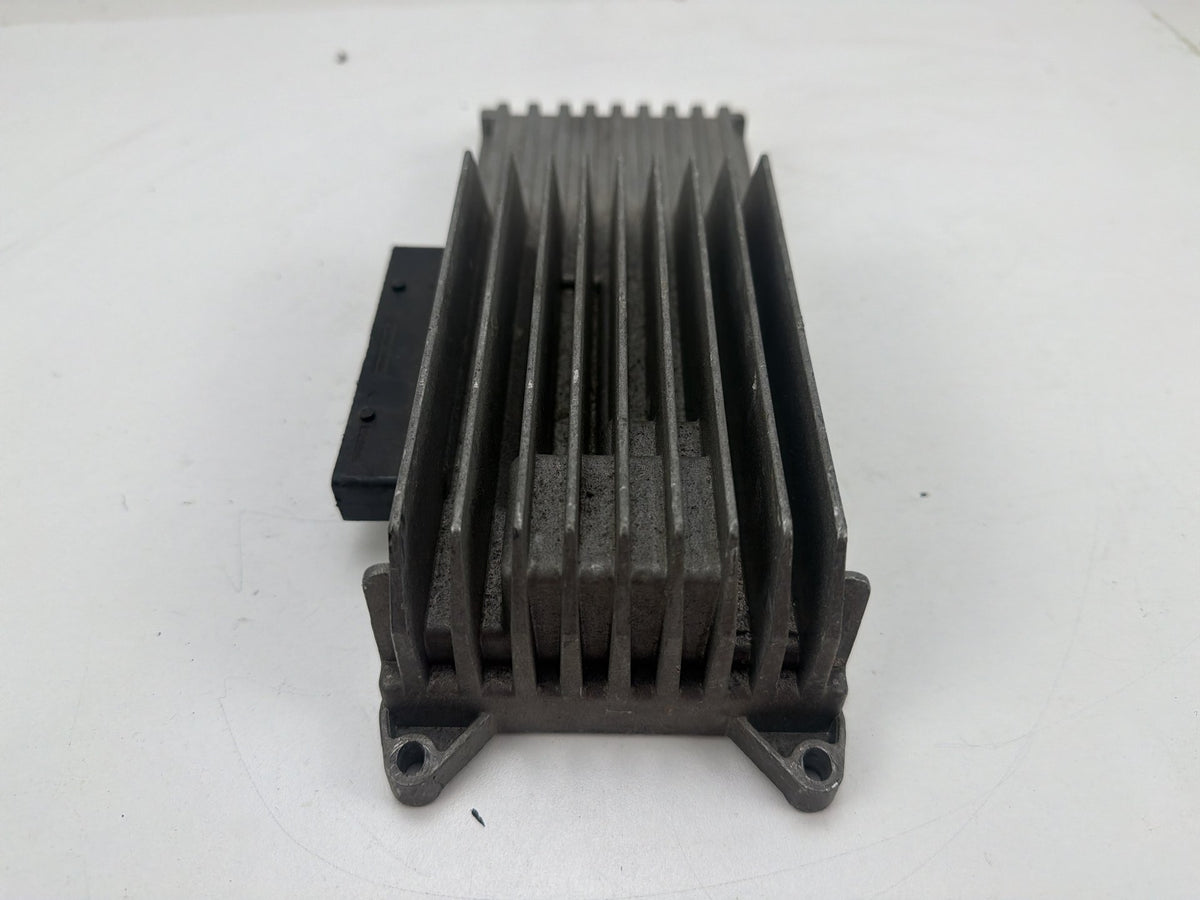 2013-2016 Audi A4 Audio Equipment Radio Amplifier 8R1035223A OEM
