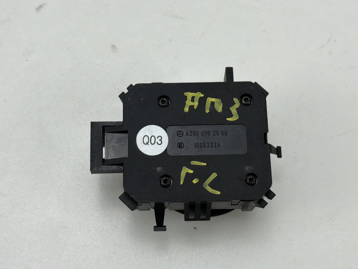 2006-2012 Mercedes-Benz R350-Front Left Seat Adjustment Switch A2048702558 OEM