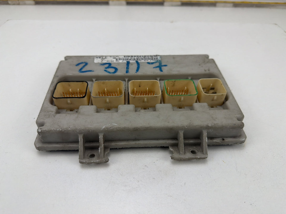 2004 Chrysler Town & Country Body Control Module BCM 04727477AH OEM