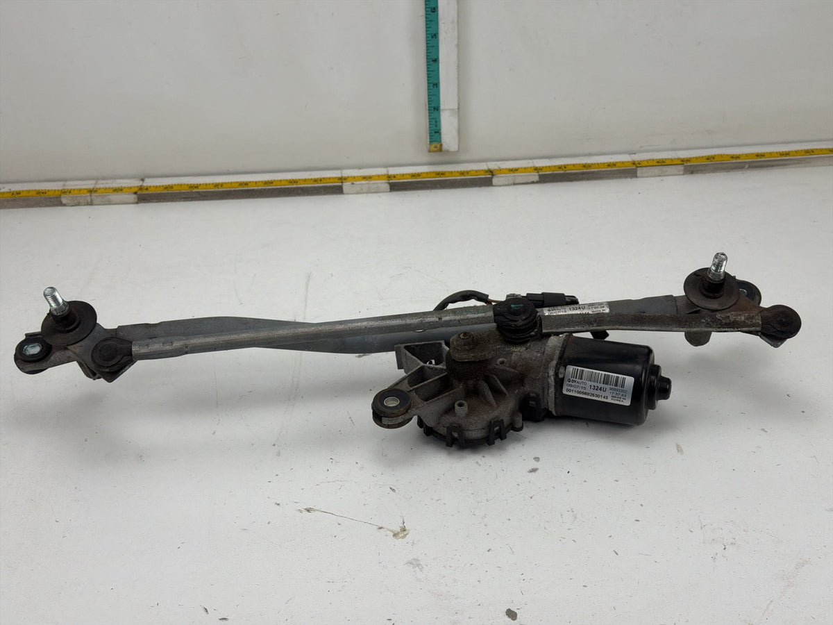 2011-2016 Chevrolet Cruze Front Windshield Wiper Transmission Linkage Motor OEM
