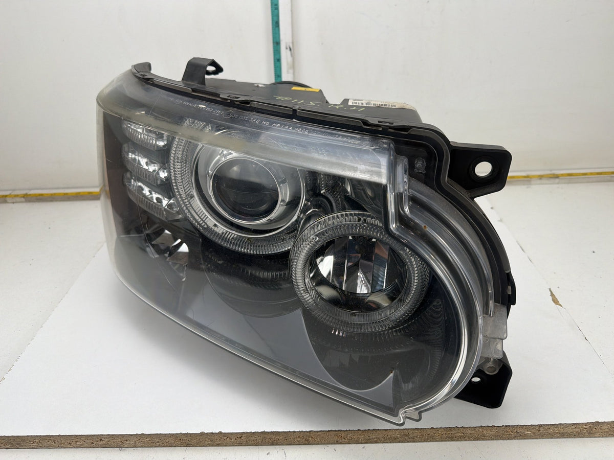 2010-2012 Land Rover Range Rover Front Right Side Headlight AH42 13W029-CC OEM