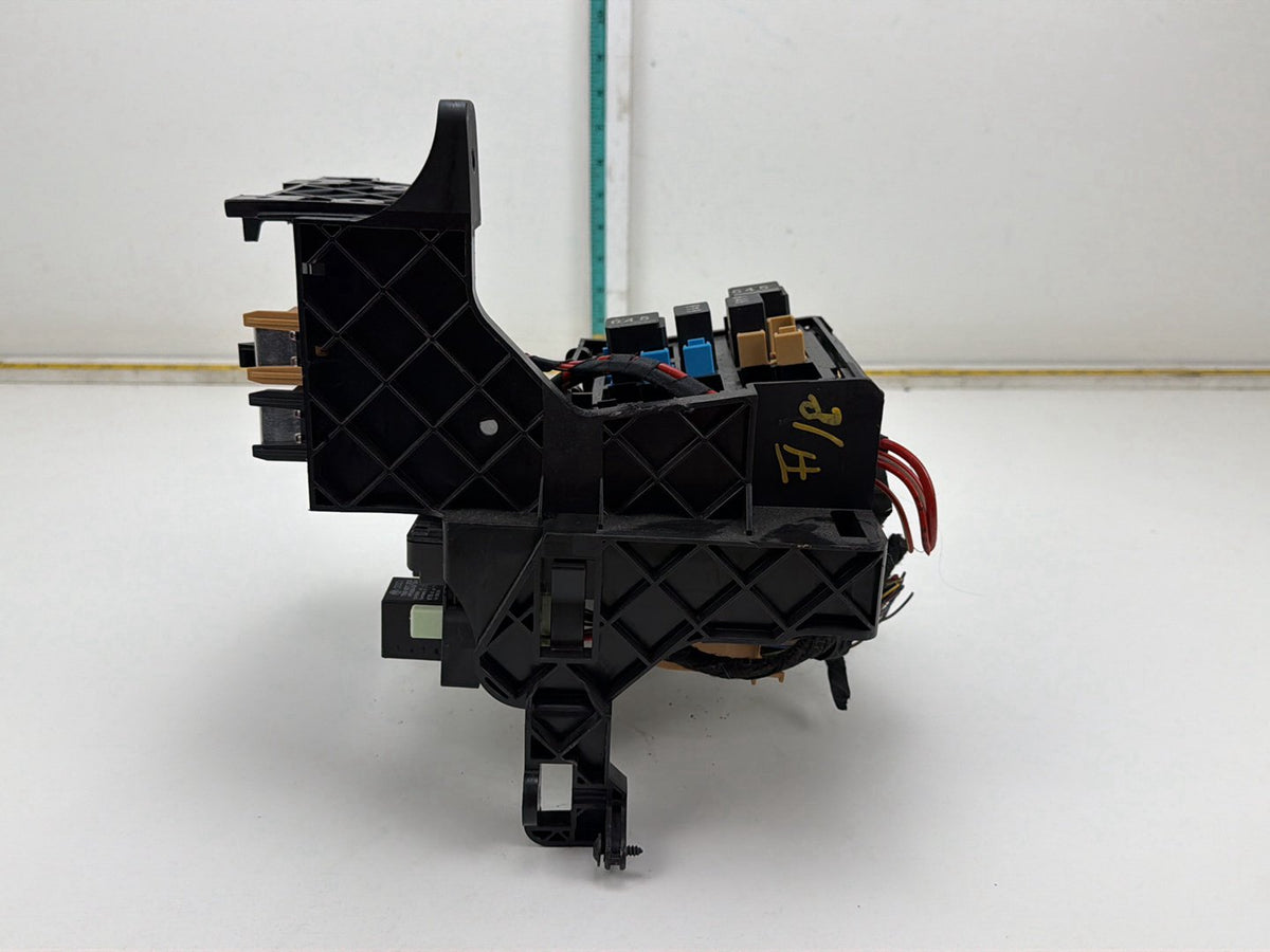 2013-2017 Volkswagen Tiguan Body Control Module 5K0 937 086R OEM