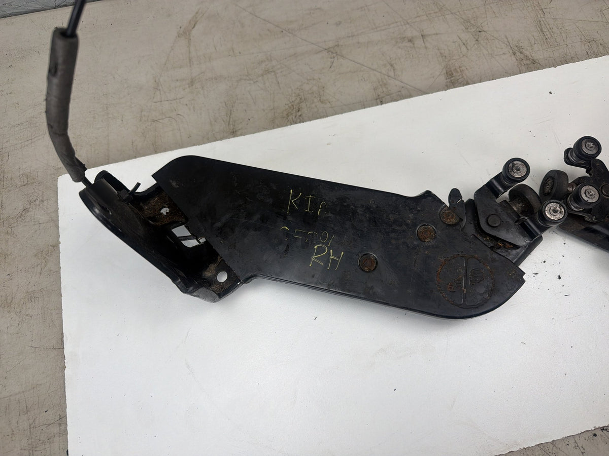 2015-2021 Kia Sedona Right/Left Power Sliding Door Center Roller Latch Hinge OEM