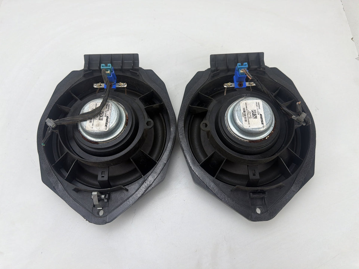 2007-2014 GMC DENALI GMT900 Front Left Right Door Audio Radio Speaker Bose OEM