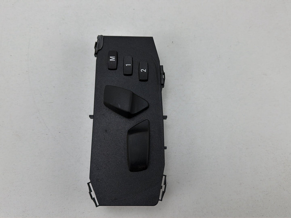 2014 BMW X1 E84 SUV Seat Belt Control Module 9275069-02 OEM