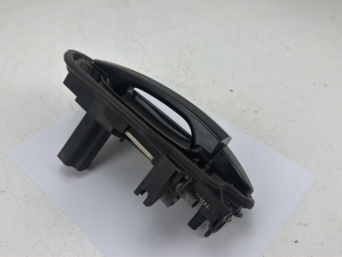 2008-2010 BMW 528i E60 Rear Right Passenger Side Exterior Door Handle OEM