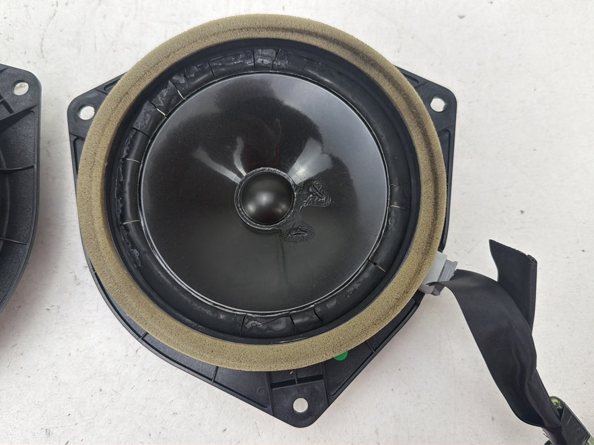 2007-2012 Lexus ES350 Rear Left & Right Door Audio Speakers 86160-48110 OEM
