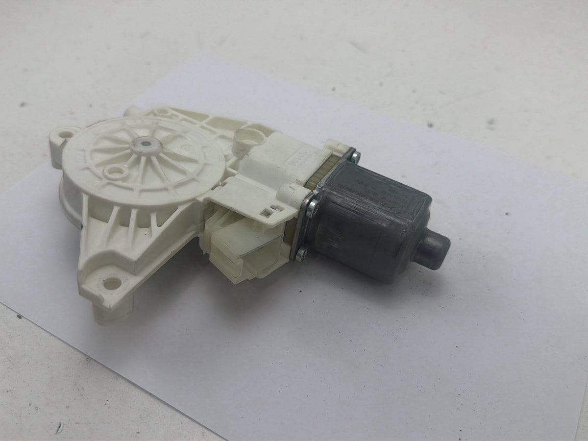 2012-2015 Mercedes-Benz ML550 Rear Right Side Door Window Regulator Motor OEM