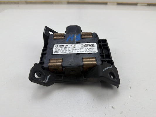 2017-2019 Audi A4 - Right Rear Blind Spot Radar Sensor 4M0 907 566 D OEM