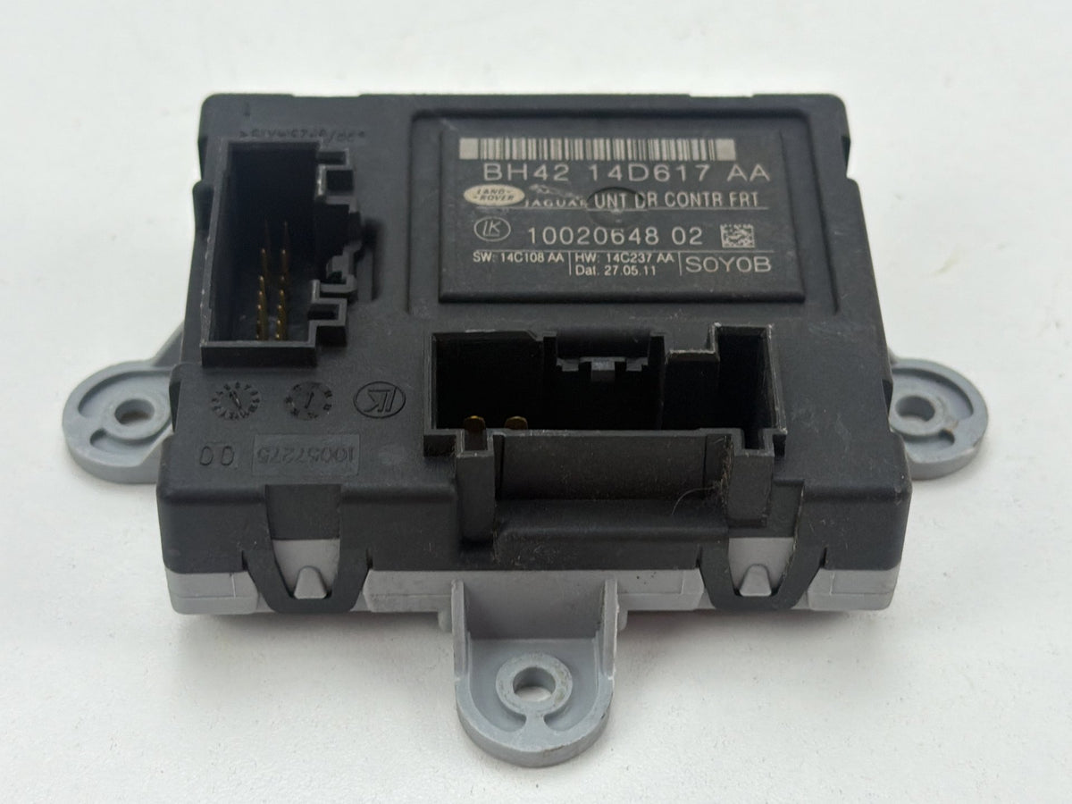 2010-2013 Land Rover Range Rover Right Front Door Control Module OEM
