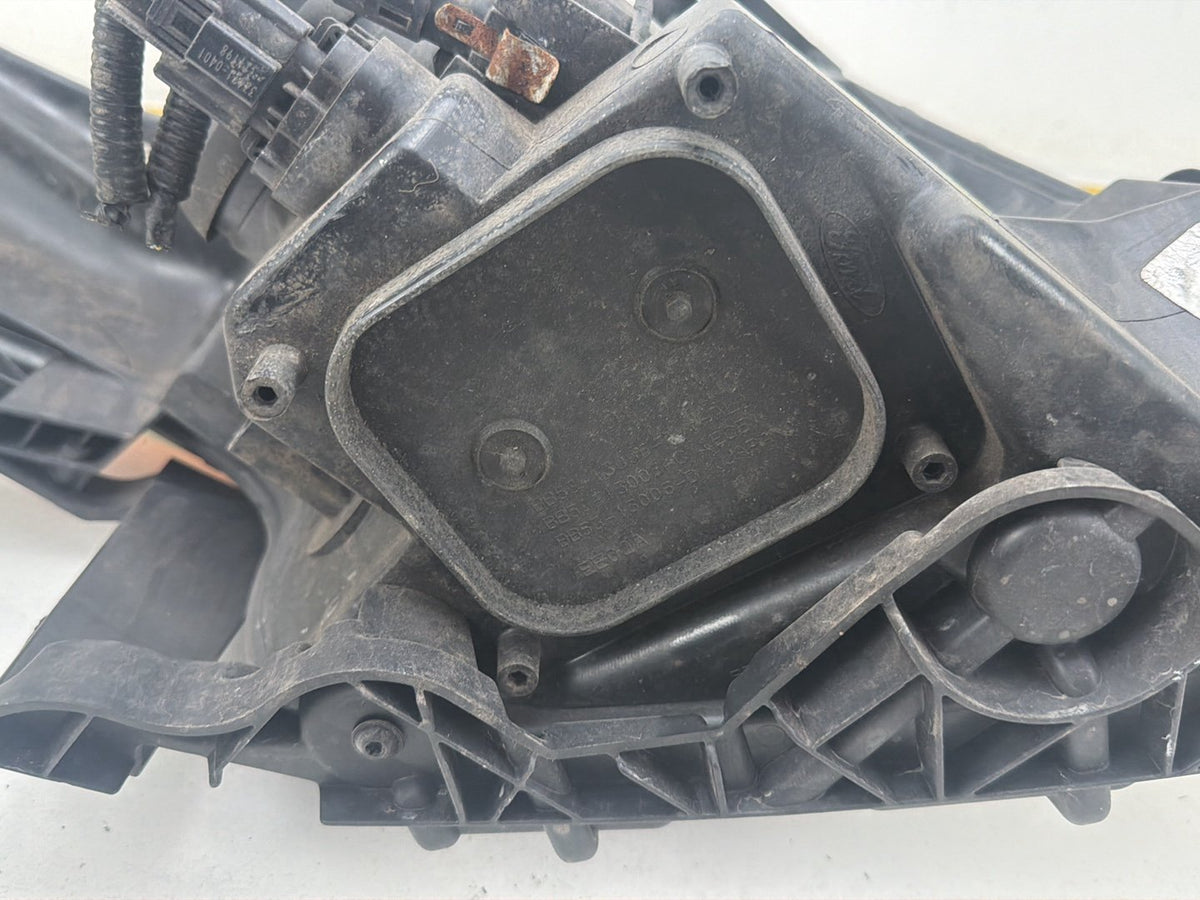 2011-2012 Ford Explorer Front Left Driver Side Halogen Headlight Assembly OEM