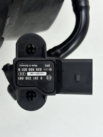 2013-2017 Audi Q5 Power Brake Booster Master Cylinder Reservoir 8R0612103H OEM