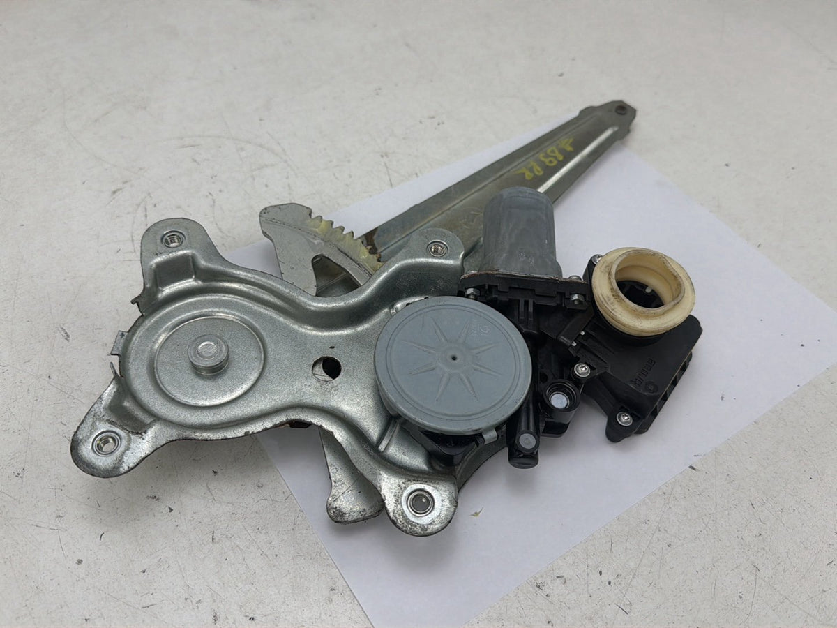 2007-2009 Lexus ES350 Rear Right Side Door Power Window Motor Regulator OEM