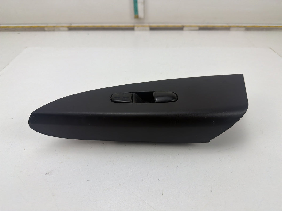 2013-2019 Nissan Sentra Right Front Passenger Door Window Switch 80960-3SG0A OEM