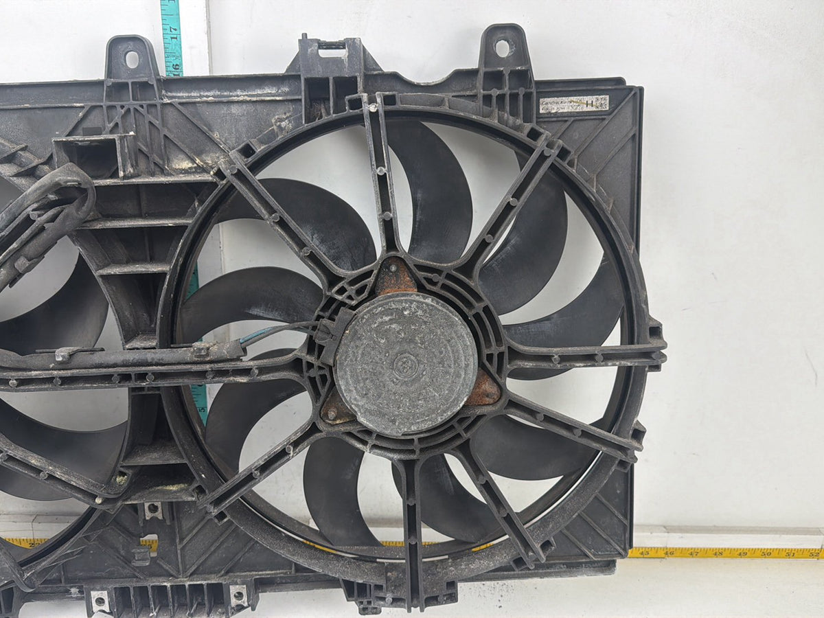2014-2017 Maserati Ghibli Radiator Engine Electric Cooling Fan Shroud OEM