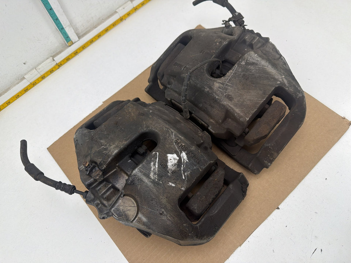 2014-2016 BMW 550i 4.4L Front Left & Right Side Brake Caliper Pair OEM