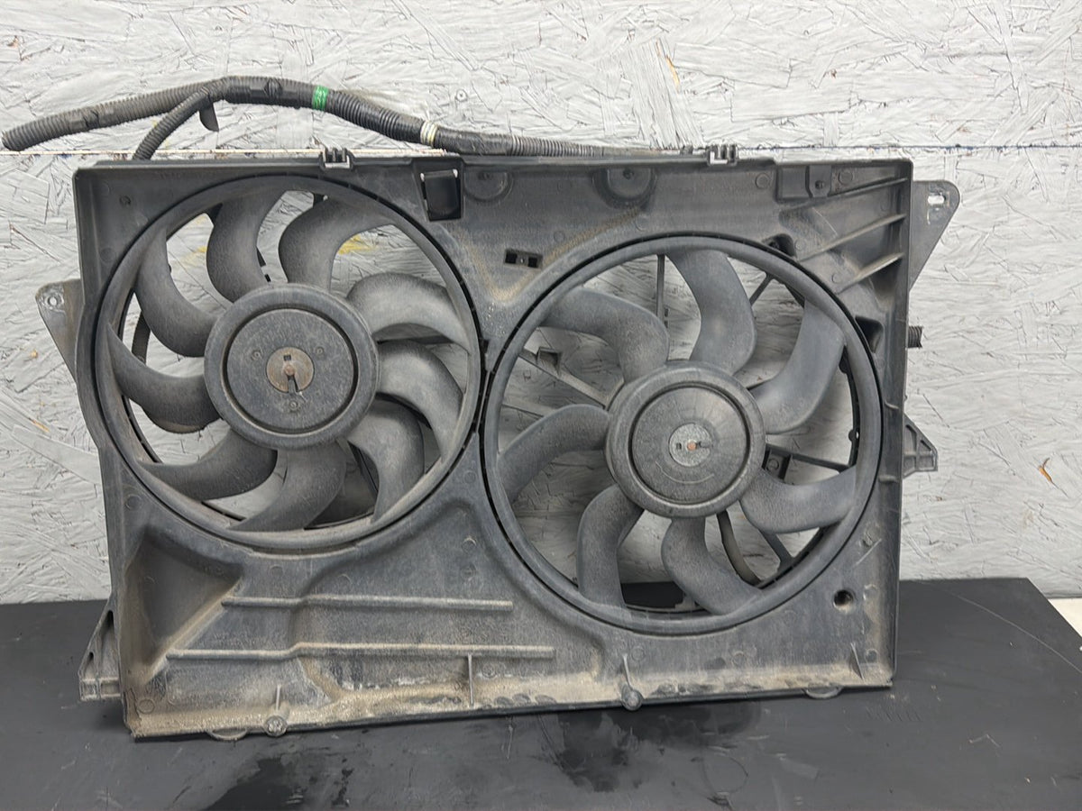 2013-2019 Ford Explorer Radiator Cooling Fan Motor Assembly DA83-8C607-AC OEM