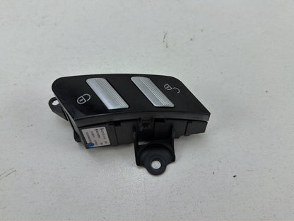 2007-2013 Mercedes-Benz S-Class W221-Front RH Passenger Door Lock Switch OEM
