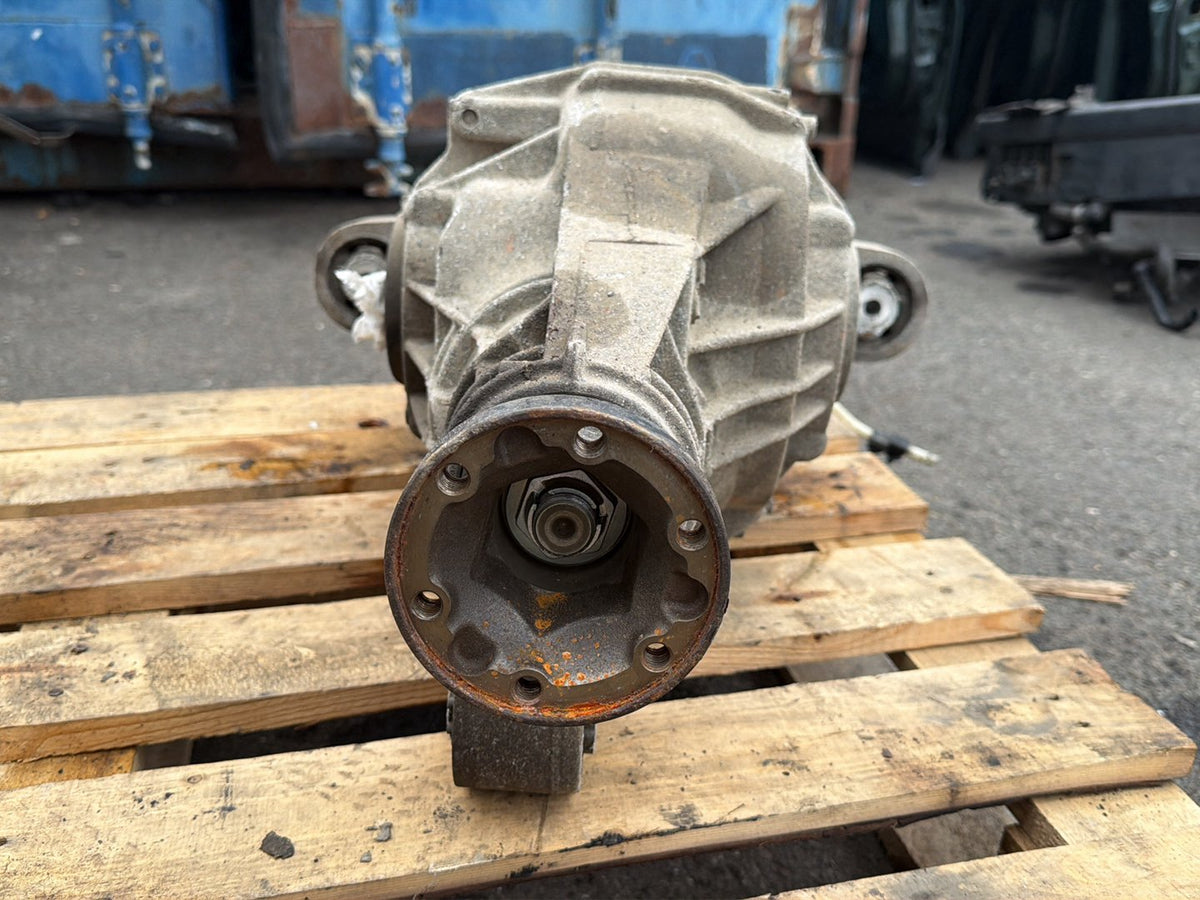 2003-2006 Porsche Cayenne Rear Differential Axle Assembly 3.2LT OEM