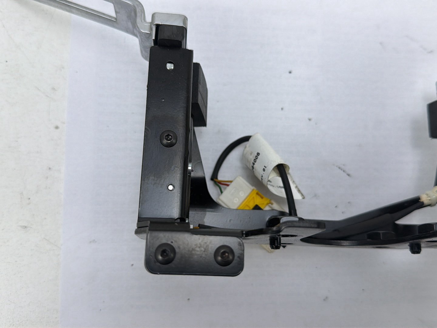 2014-2017 Maserati Ghibli Front Left Steering Paddle Shift 670065544 OEM