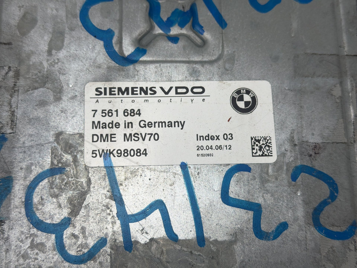 2006-2007 BMW 525i Engine Computer/ ECU Control Module 7561684 OEM