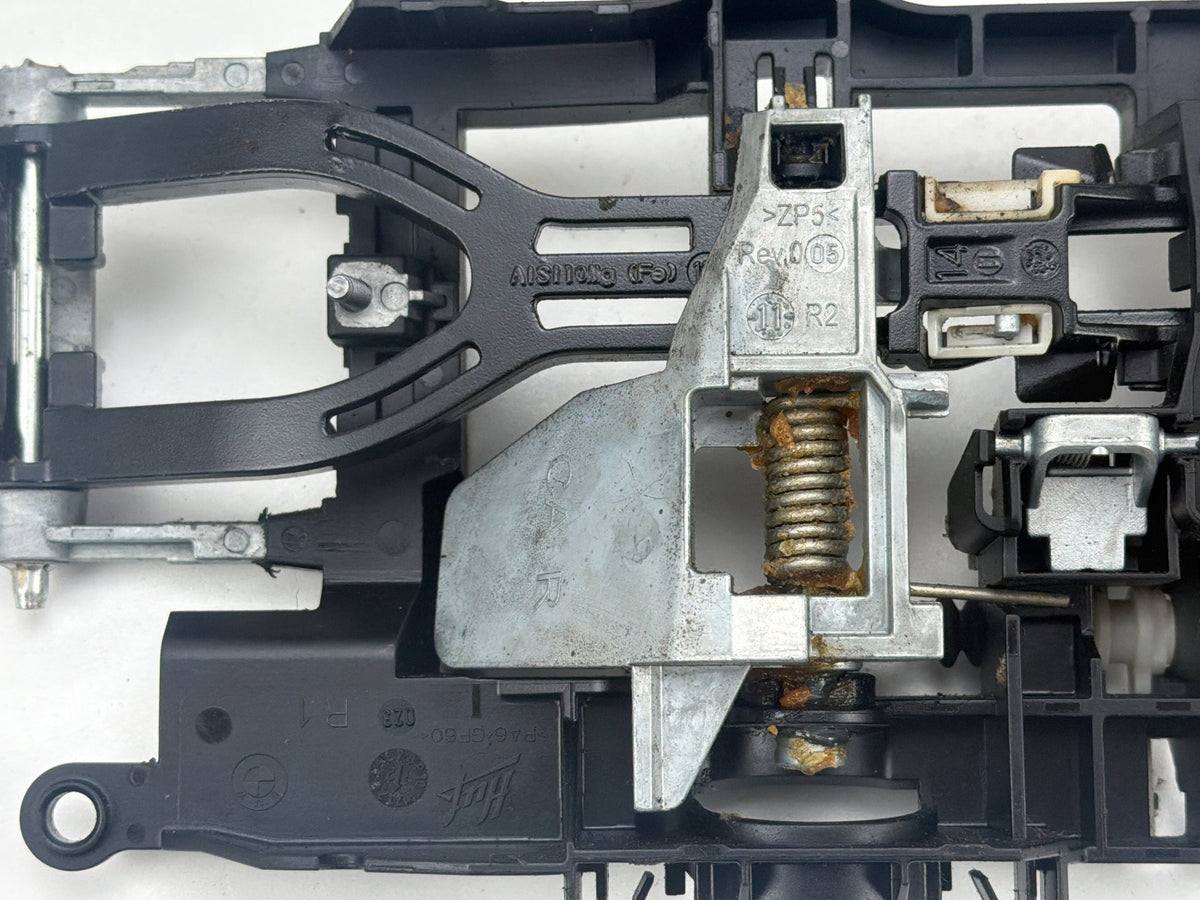 2011-2016 BMW 550i xDrive Front Right Door Lock Actuator Soft Close Assembly OEM