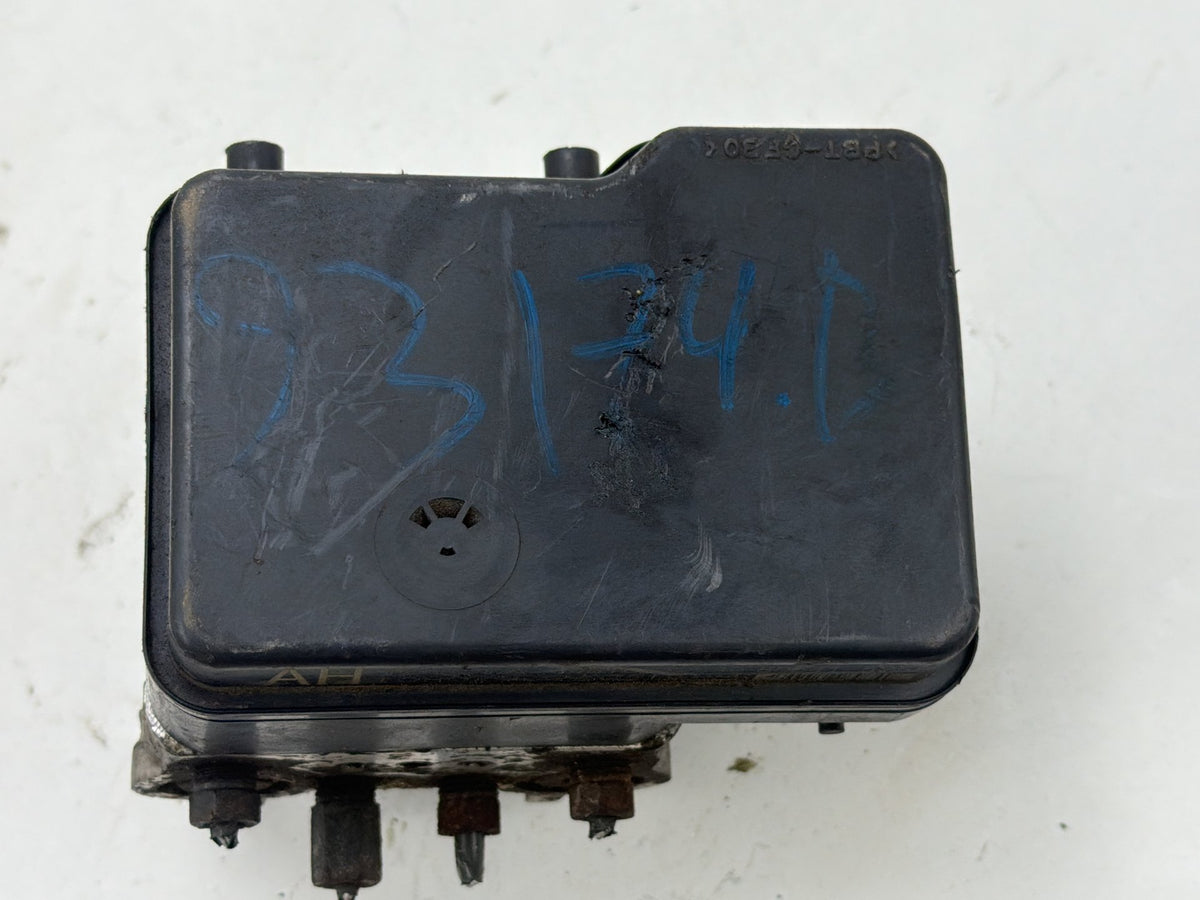 2006-2011 Toyota Yaris Anti-Lock Brake ABS Control Module 89541-52580 OEM
