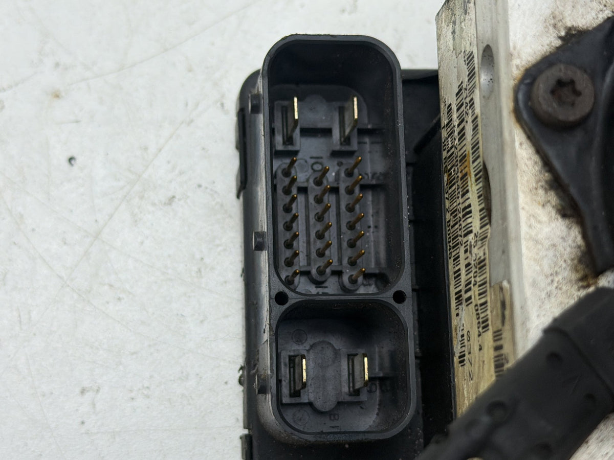 2001-2004 Chrysler Voyager ABS Anti-Lock Brake Pump Control Module Assembly OEM
