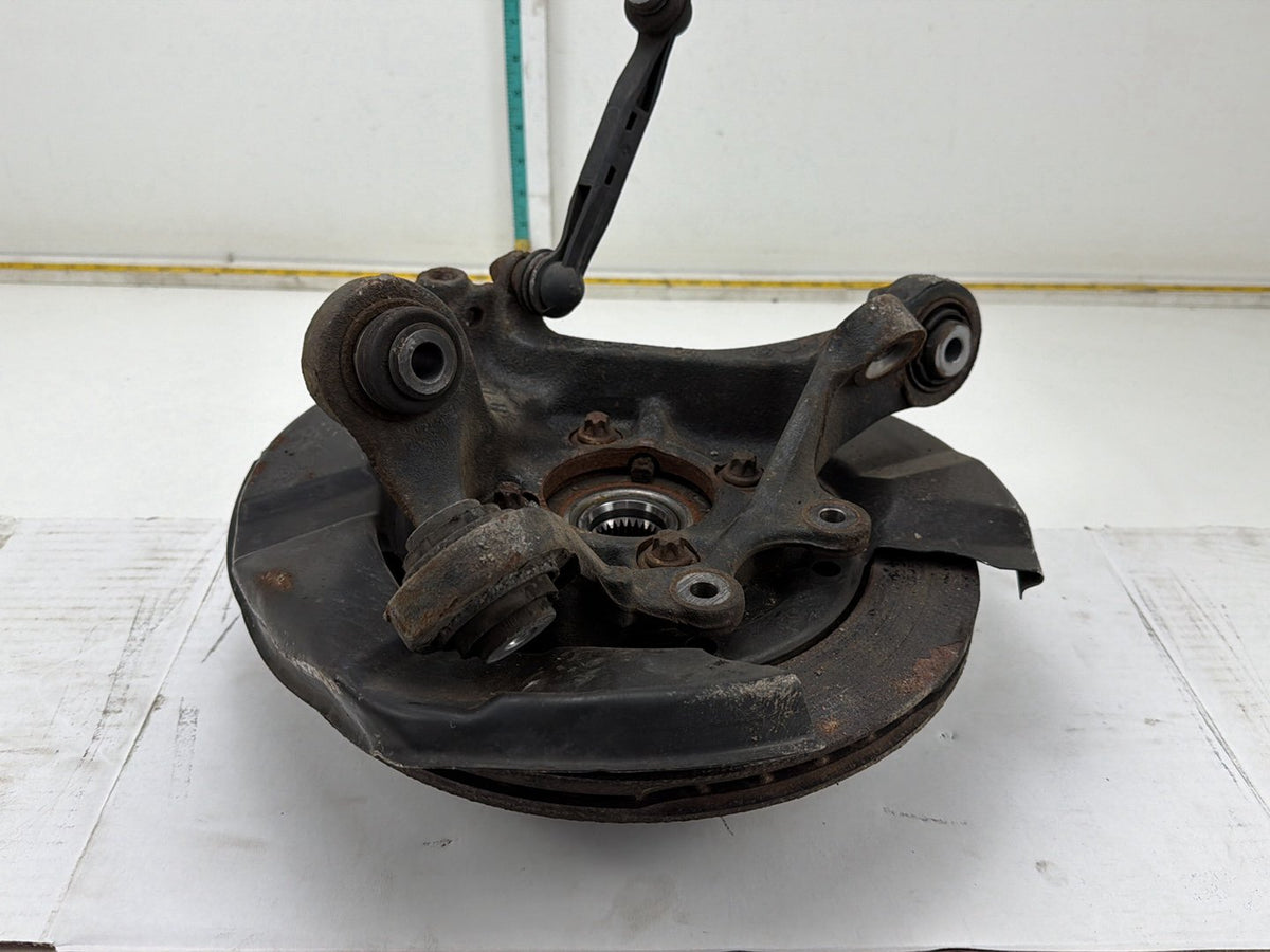 2012-2015 BMW X1 AWD Rear Left Spindle Knuckle W/ Hub 6788049 OEM