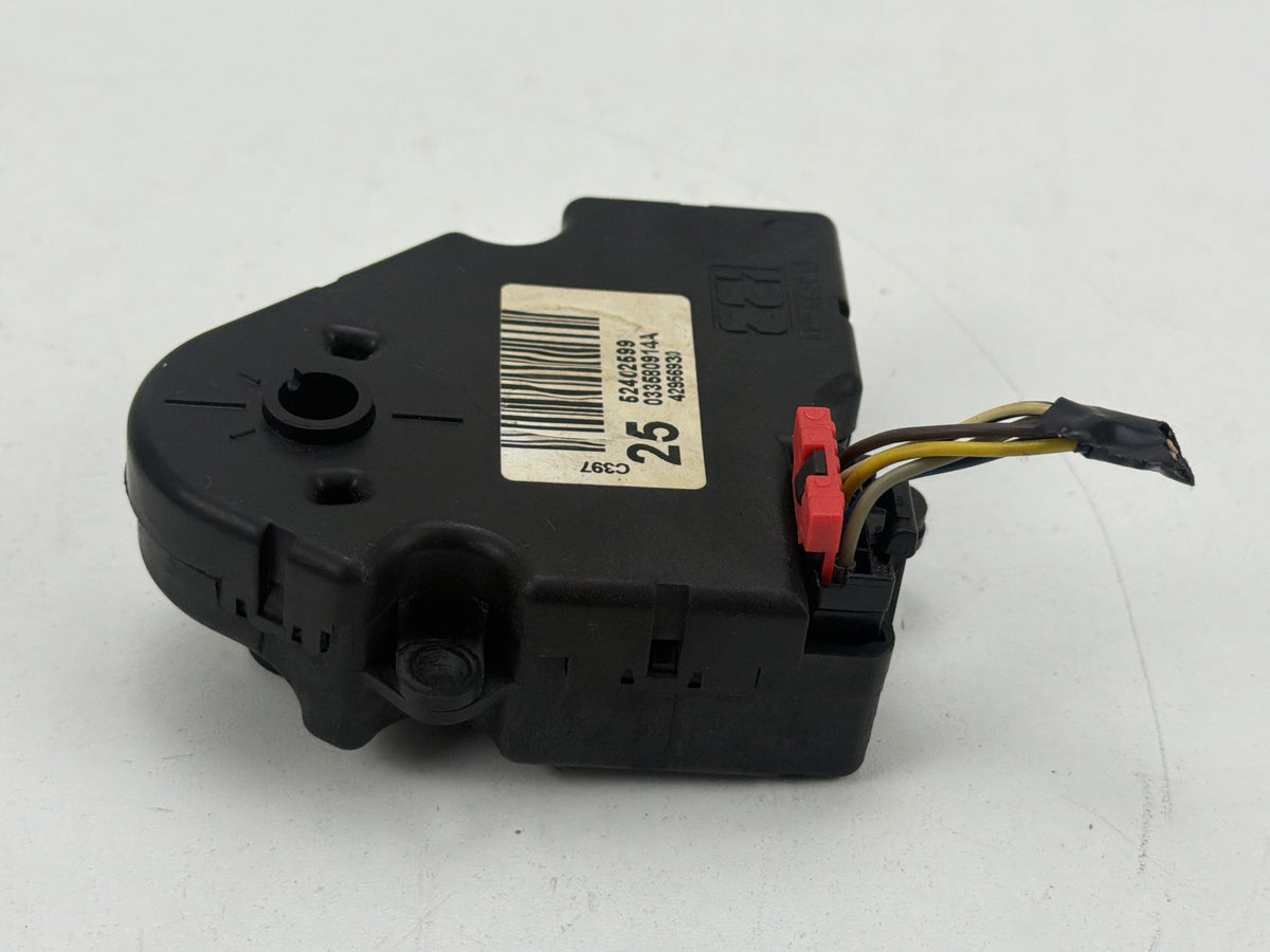 2007-2014 GMC DENALI GMT900 Rear HVAC Air Blend Door Actuator OEM