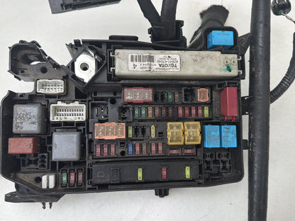2010-2011 Toyota Prius 1.8L Engine Fuse Relay Box Block Assembly 82641-47040 OEM