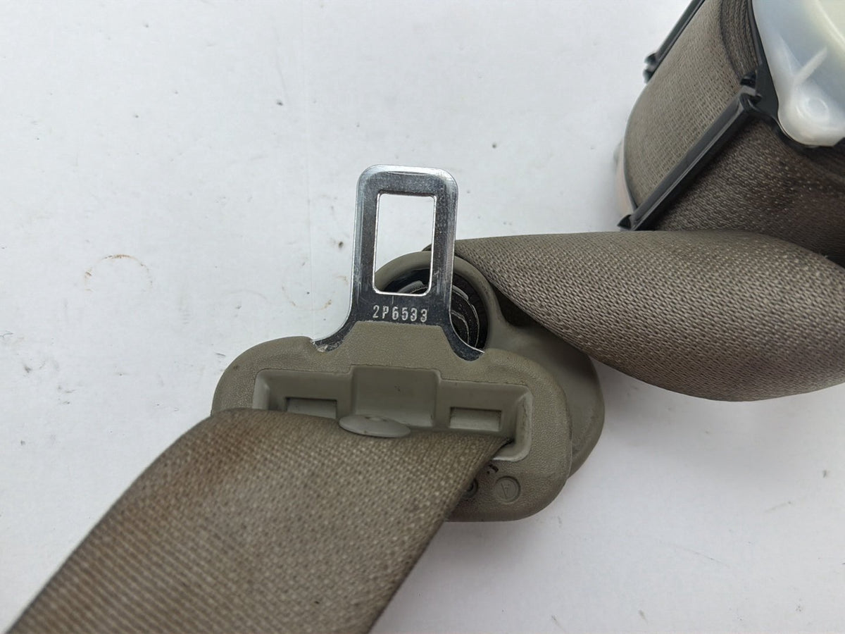 2015-2018 Kia Sedona Front Left Driver Side Seat Belt Retractor 88810-A9000 OEM