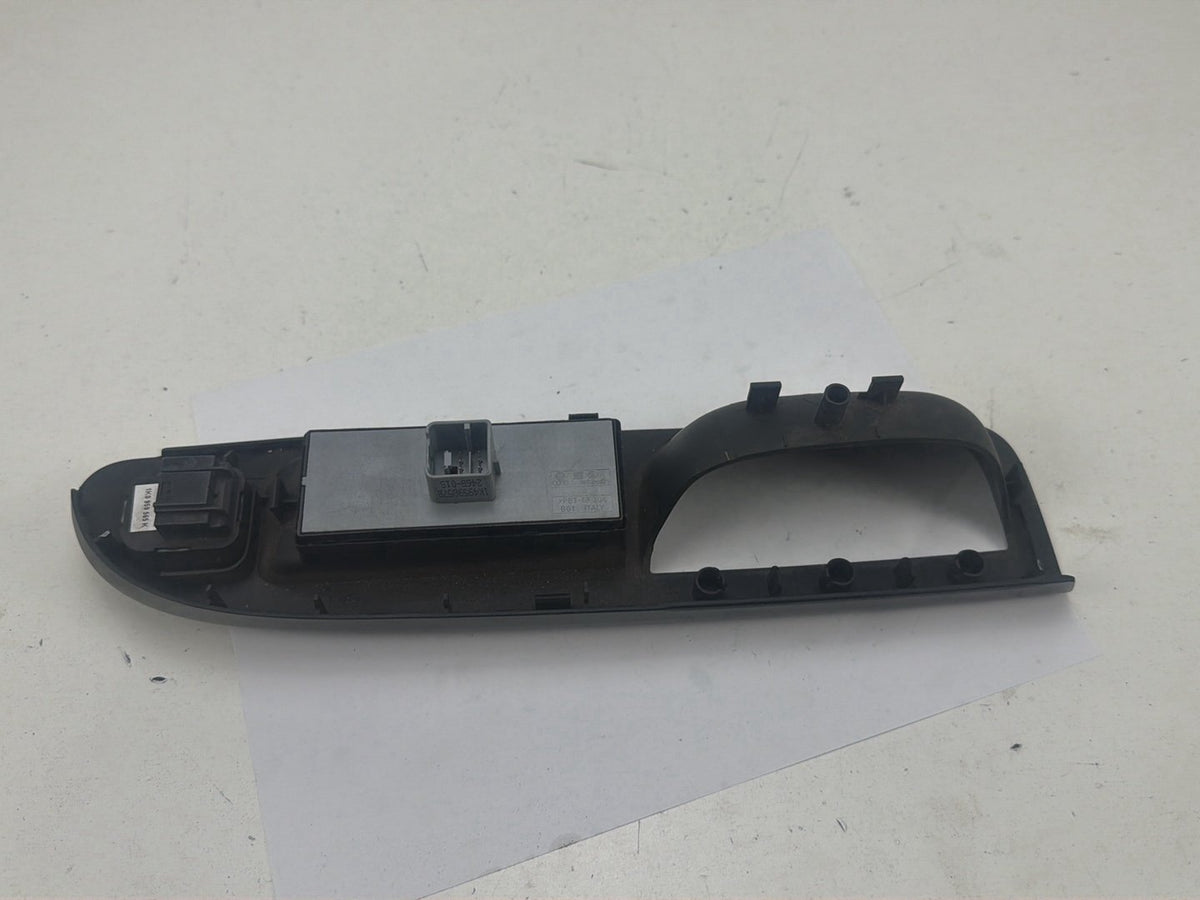 2006-2010 Volkswagen Passat Front Left Driver Side Master Window Switch OEM
