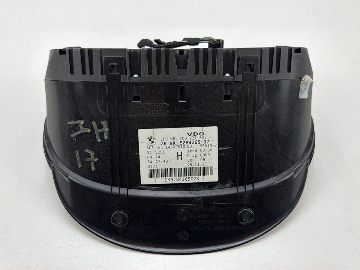 2013-2015 BMW X1 E84 Instrument Gauge Cluster Speedometer 9284265-02 OEM