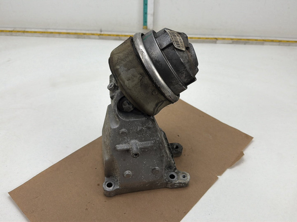 2007-2013 Mercedes-Benz S-Class W221 S550 Right Engine Mount A2212406317 OEM