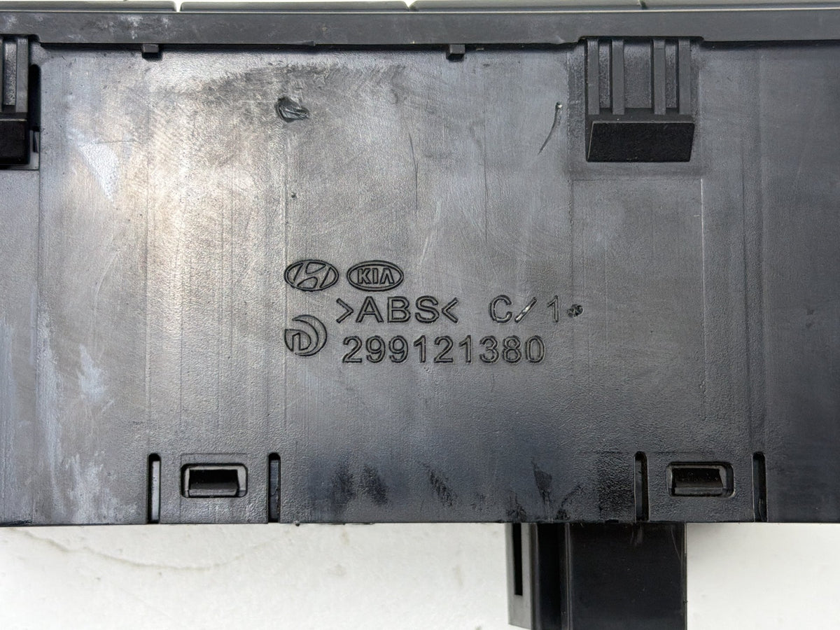 2014-2016 Kia Cadenza Instrument Panel Dimmer Traction Control Switch OEM