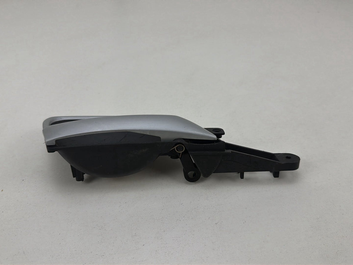 2003-2006 Porsche Cayenne Right Front Door Interior Handle 7L5837114A OEM