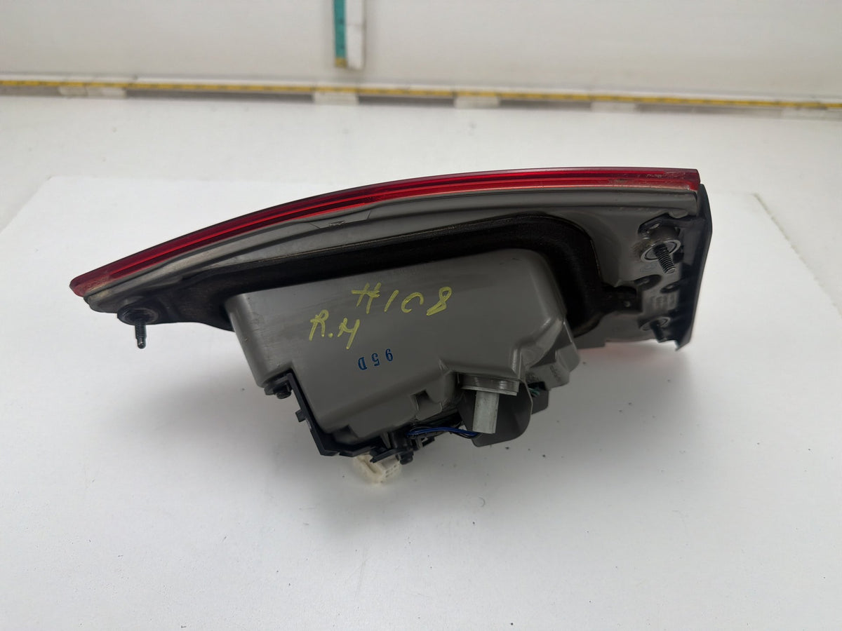 2010-2015 Lexus IS250C Convertible Right Passenger Side Inner Tail Light OEM